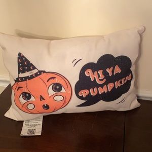 Vintage style accent Halloween pillow